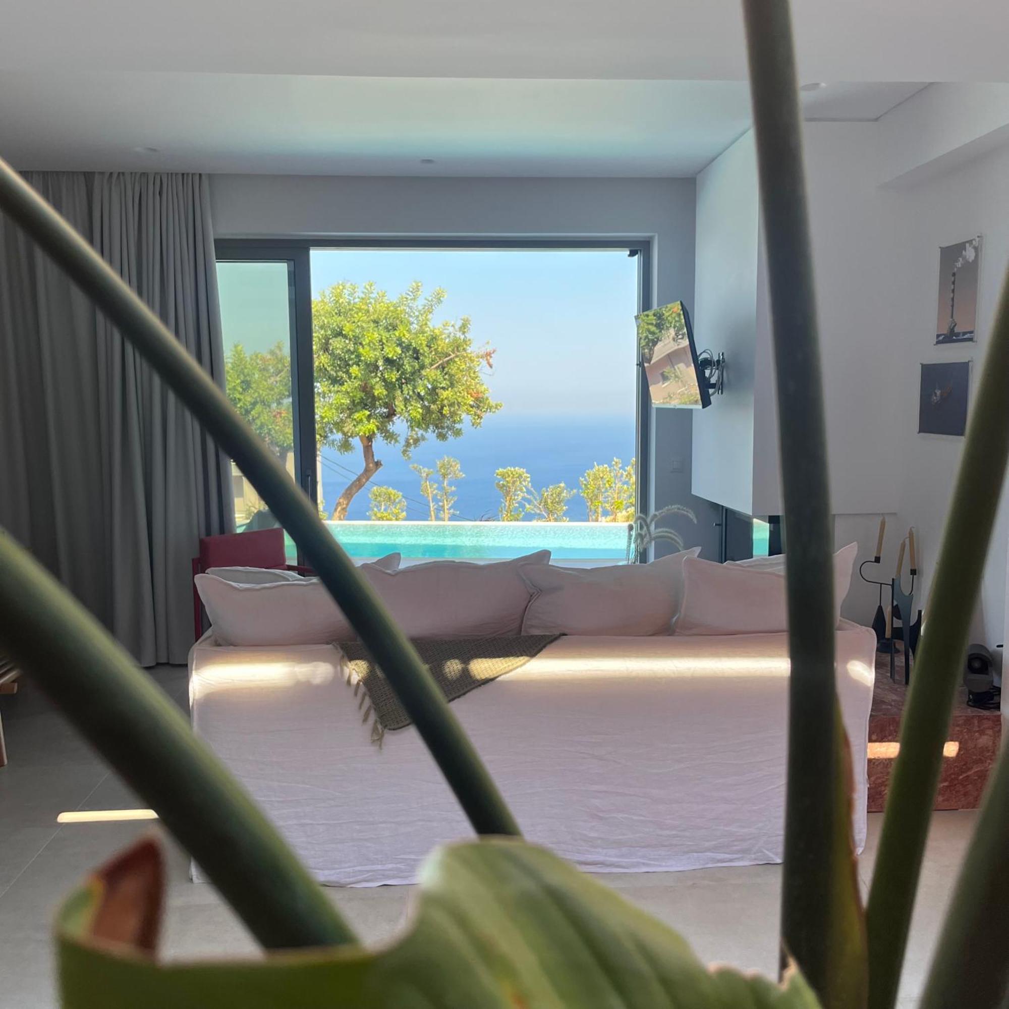 Plethora Luxury Suites Rodhia  Luaran gambar